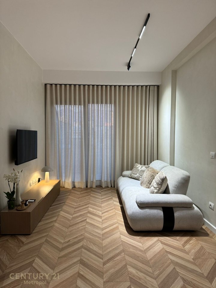 APARTAMENT MODERN 1+1 PER SHITJE, TIRANA GARDEN BUILDING!