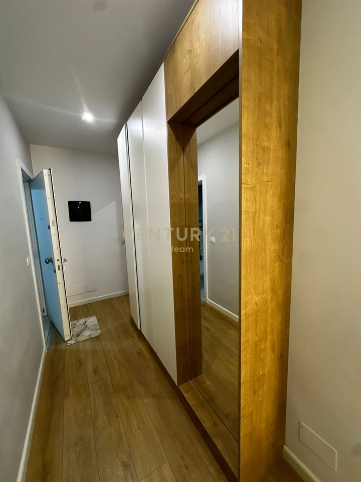 Appartamento di lusso in affitto 2+1+2+2 posti auto – vicino all'Hotel Radisson, Liqeni i Thatë