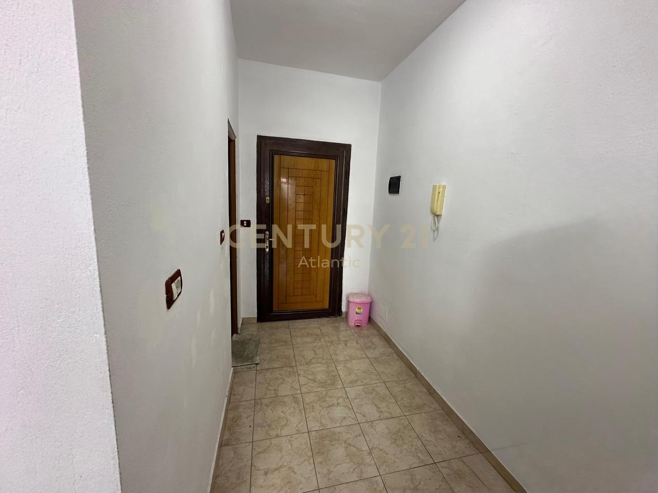 Apartament 1+1 Në Shitje në Plazh Iliria, Durrës