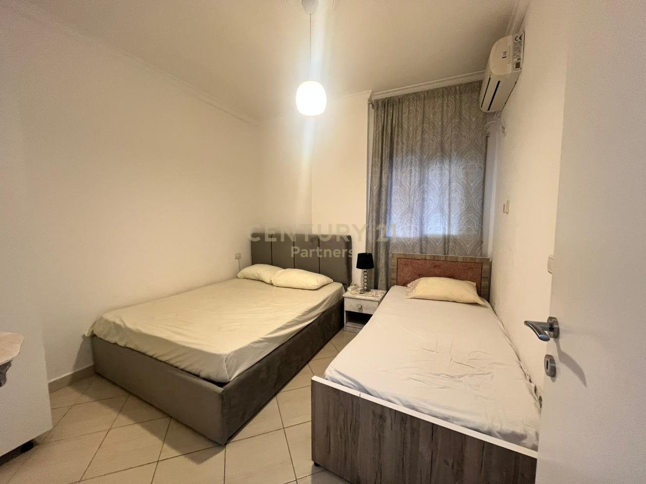 APARTAMENT 1+1 ME QIRA, PLAZH DURRES!