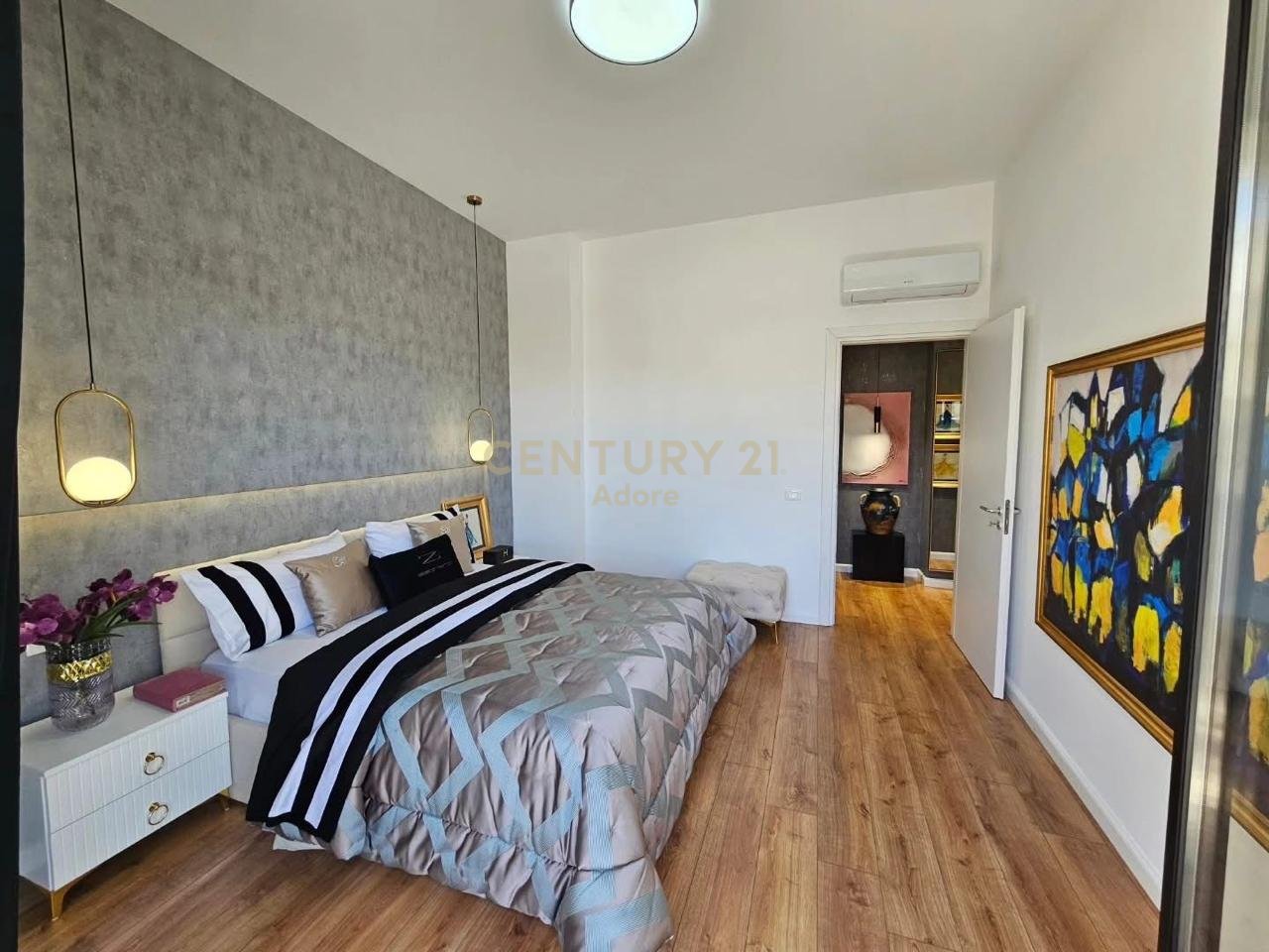 SHESIM  APARTAMENT 1+1 NE VASIL SHANTO !