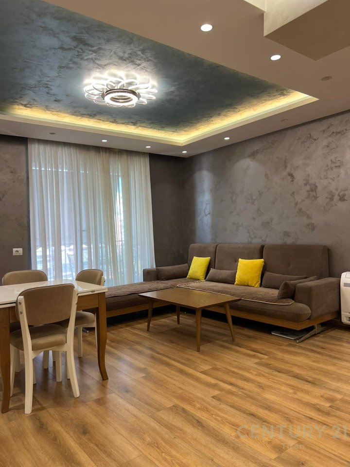 Appartamento 2+1 in affitto vicino a Ish Fusha!