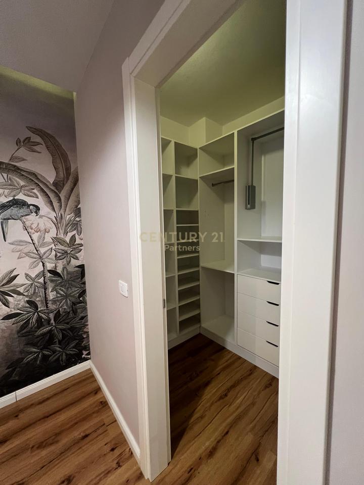 APARTAMENT 2+1+ POST PARKIMI, KOMPLEKSI DELIJORGJI