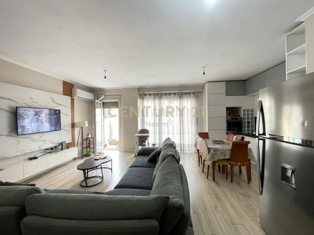 For sale, Apartment 3+1+Veranda, Sports Field, Lapraka, Tirana