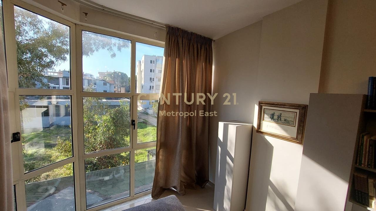 SHITET APARTAMENT 2+1 PREMIUM - Tek mali i robit
