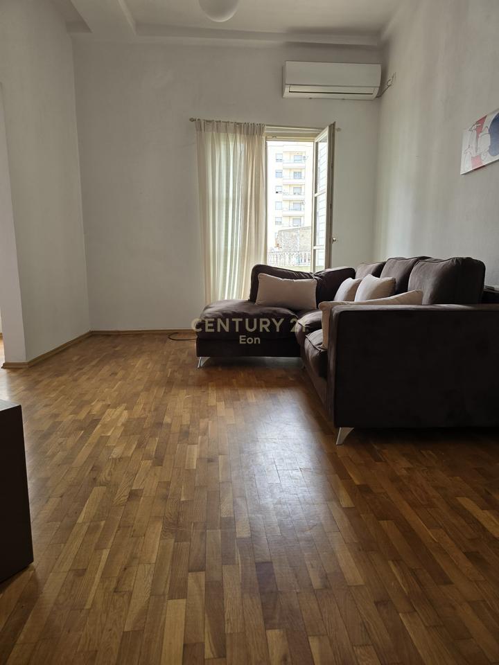 Shitet Duplex në Qendër të Durrësit !