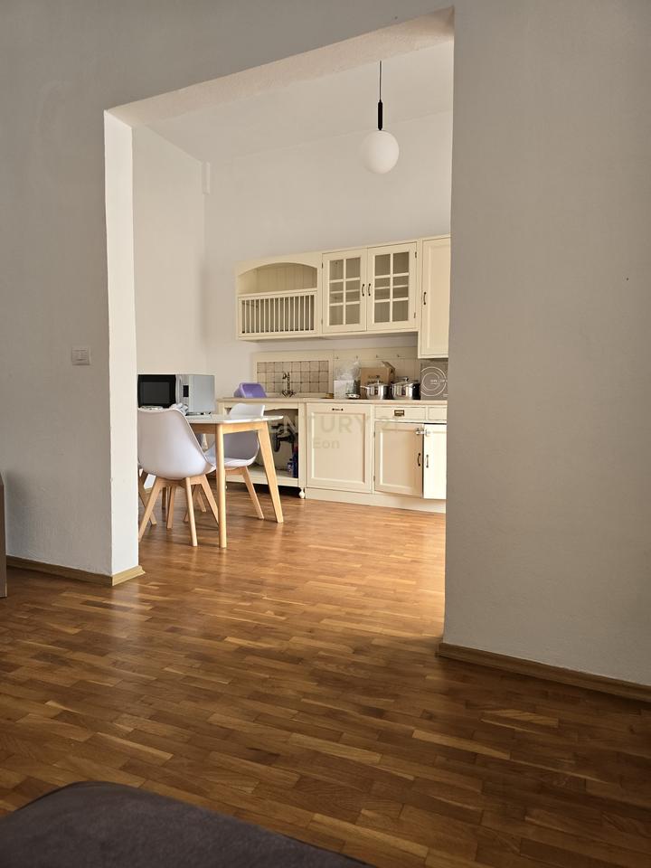 Shitet Duplex në Qendër të Durrësit !