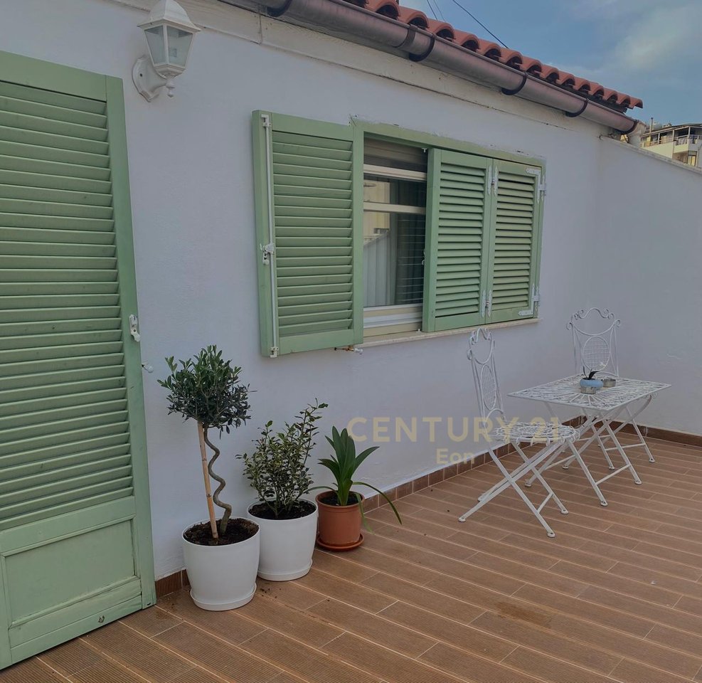 Shitet Duplex në Qendër të Durrësit !