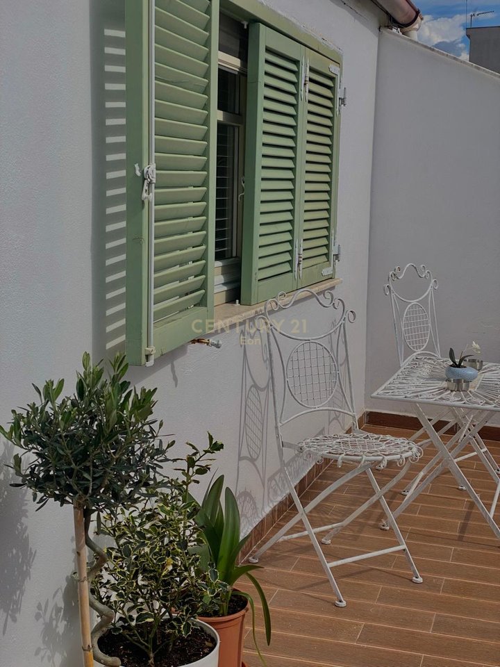 Shitet Duplex në Qendër të Durrësit !