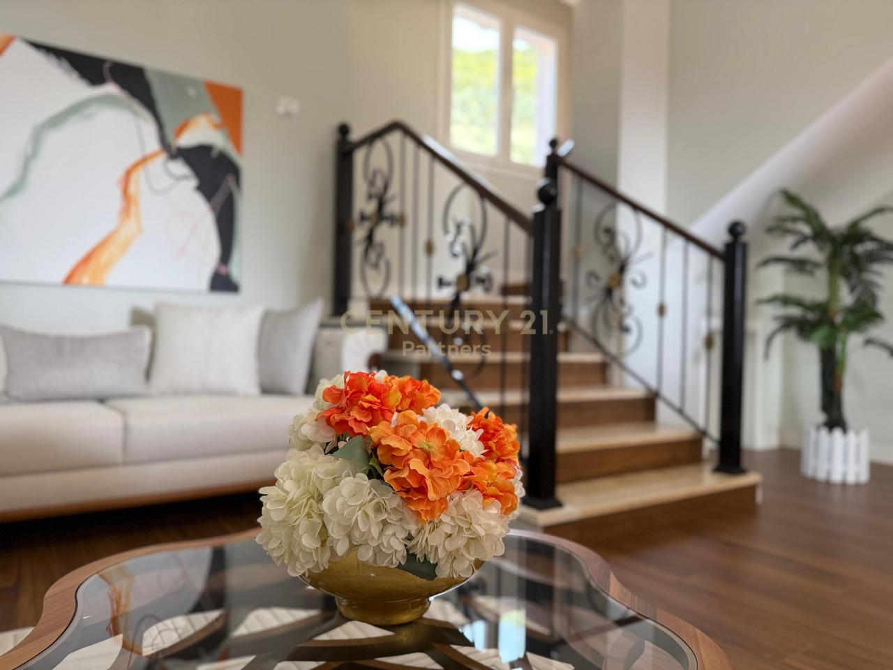 ELITE VILLA FOR SALE IN LINZ – DAJT!