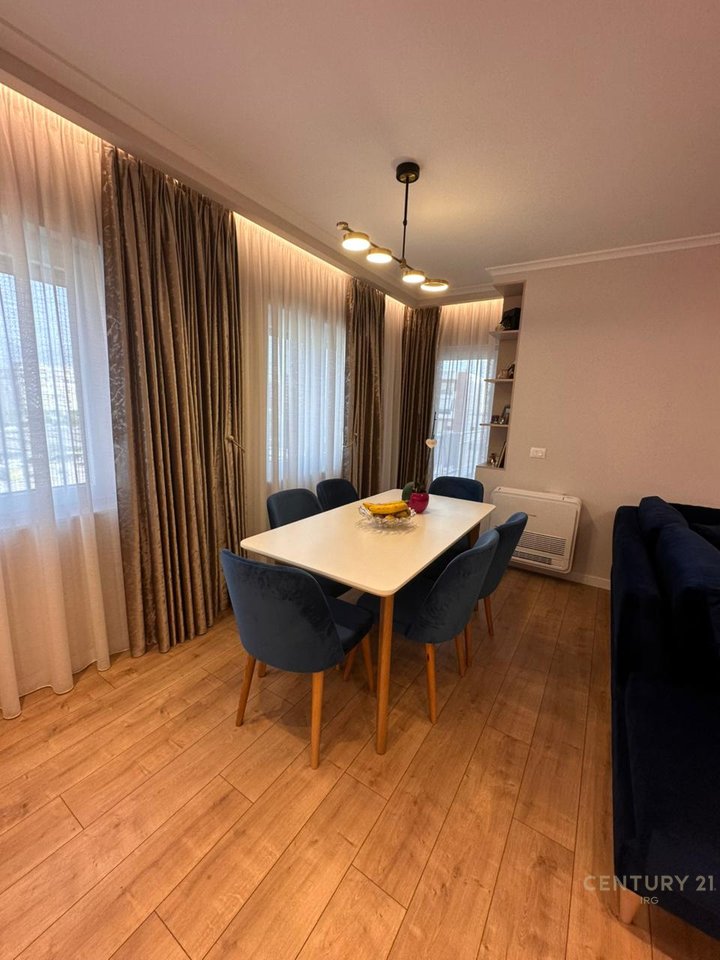 Apartament 3+1+Post Parkimi ne rrugen Jordan Misja!