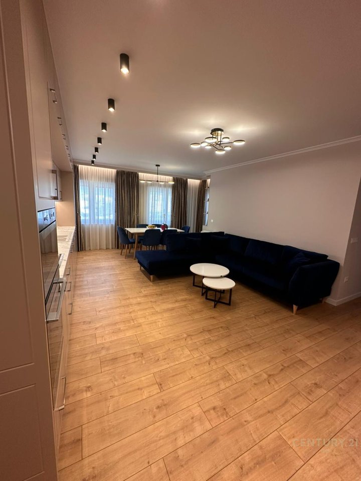 Apartament 3+1+Post Parkimi ne rrugen Jordan Misja!