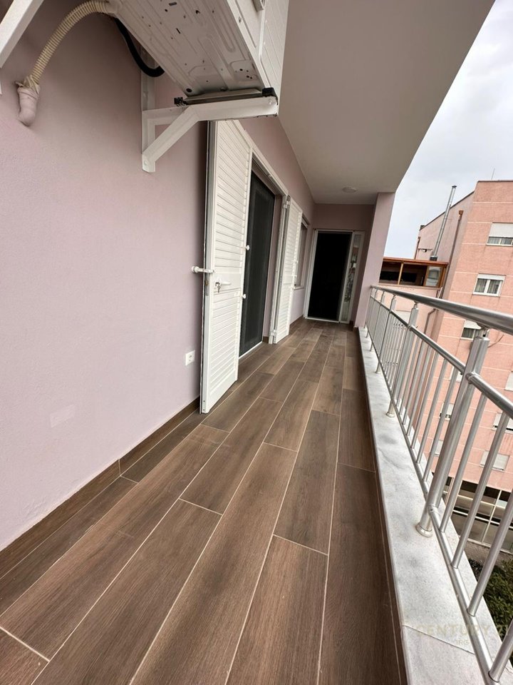 Apartament 3+1+Post Parkimi ne rrugen Jordan Misja!