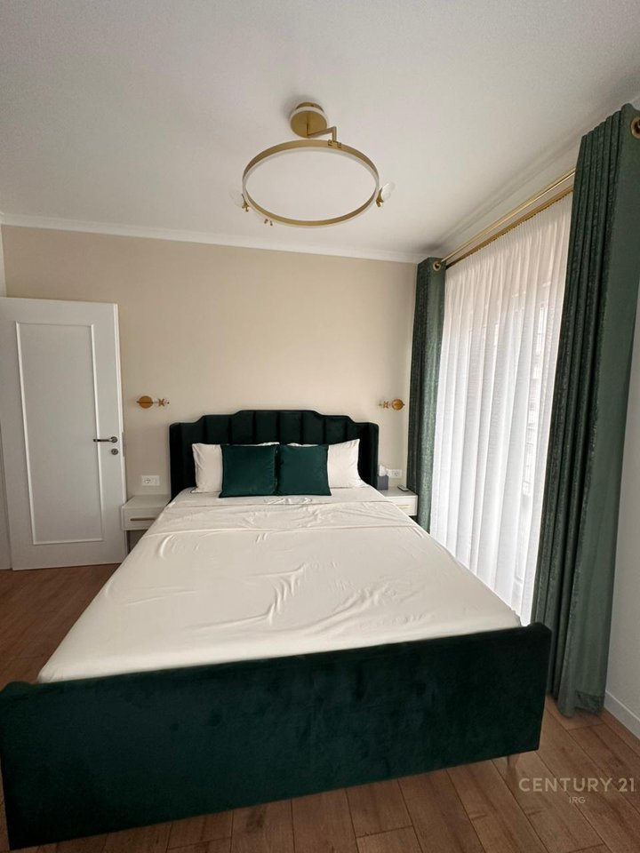 Apartament 3+1+Post Parkimi ne rrugen Jordan Misja!