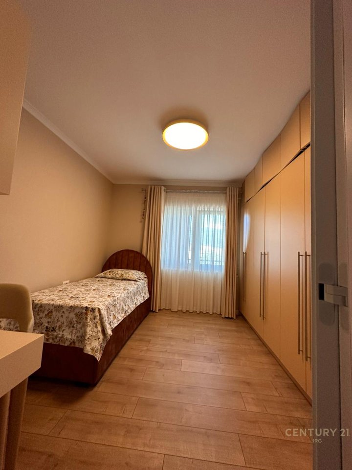 Apartament 3+1+Post Parkimi ne rrugen Jordan Misja!
