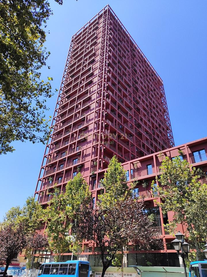 Zyre 2+1 for Rent in Garden Building