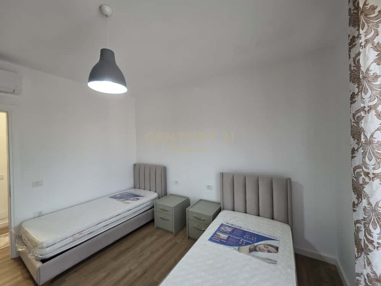 APARTAMENT MODERN  2+1+2 TUALETE  TEK DON BOSKO