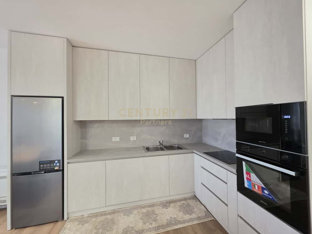 APARTAMENT MODERN  2+1+2 TUALETE  TEK DON BOSKO