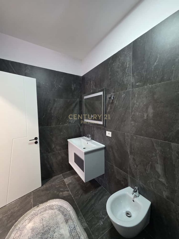 APARTAMENT MODERN  2+1+2 TUALETE  TEK DON BOSKO