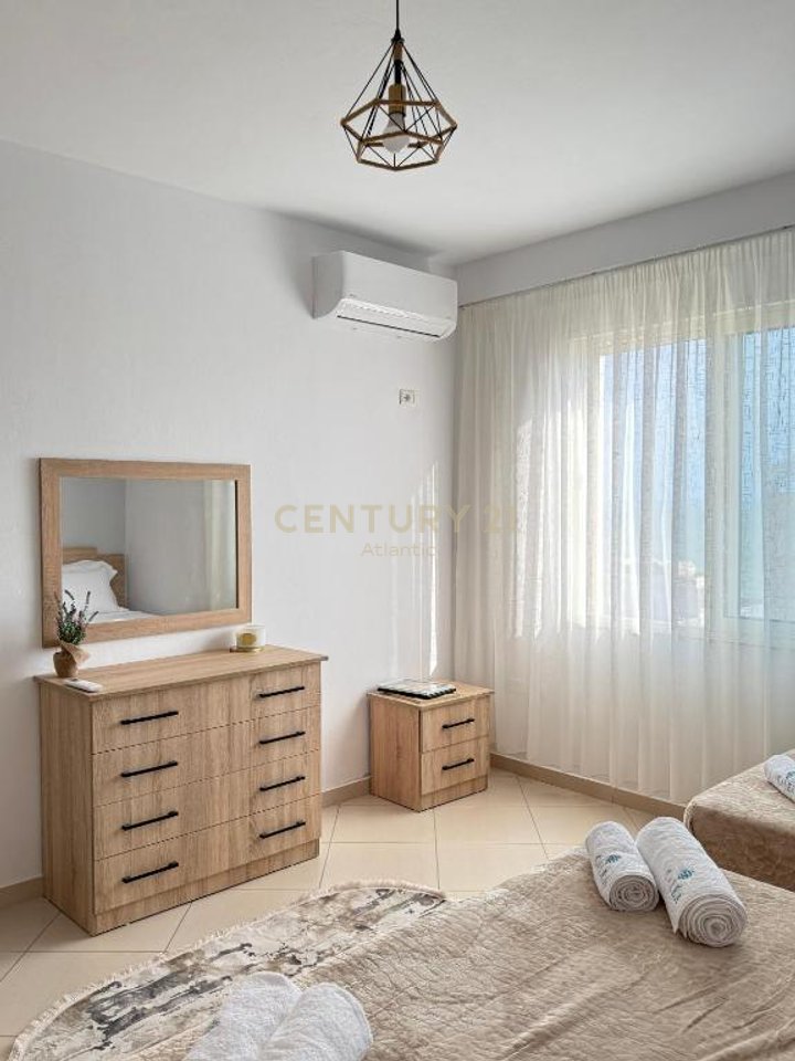 JEPET ME QIRA SUPER APARTAMENT 1+1 ME PAMJE DETI NE PLAZH!