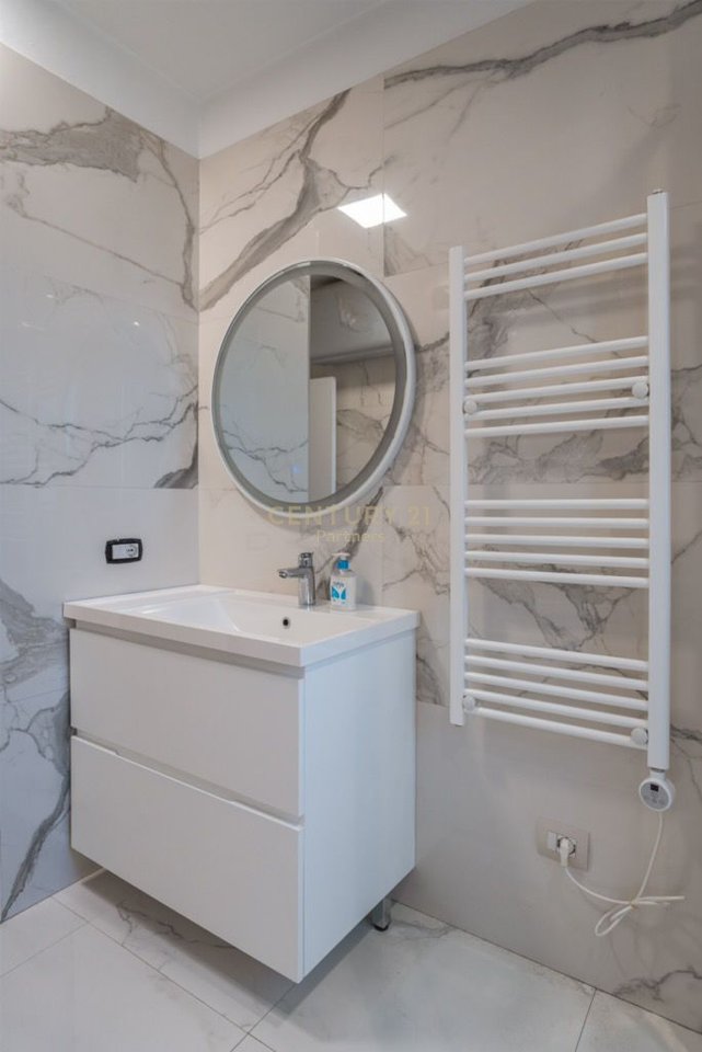 Shitet Apartament 3+1+2 në Kompleksin Magnet, Tiranë!