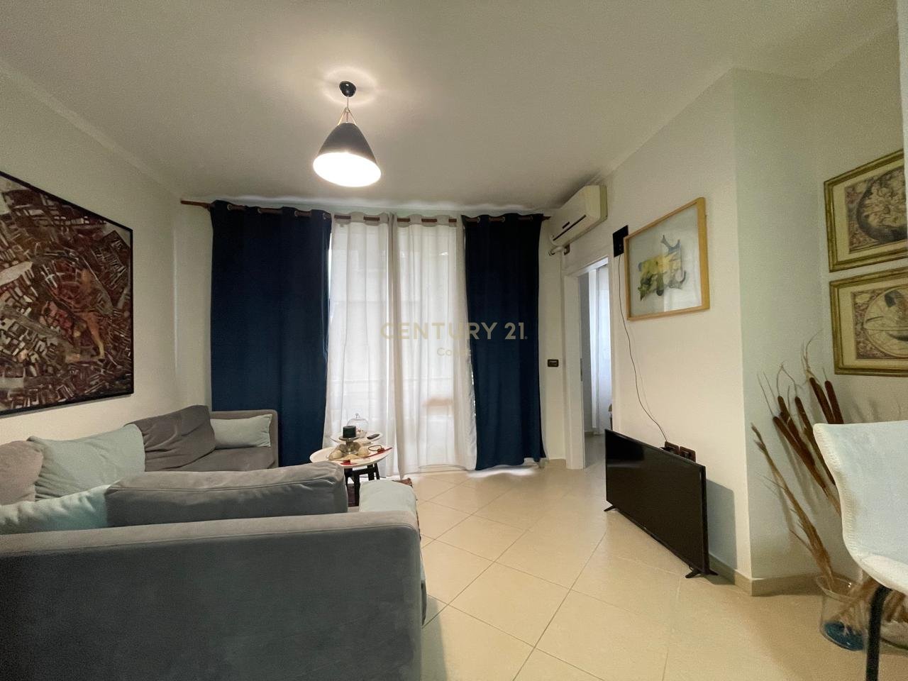 SUPER MONTHLY RENTAL!!! APARTMENT 1+1 FOR SALE AT "DIPLOMATI", VLORË!!!