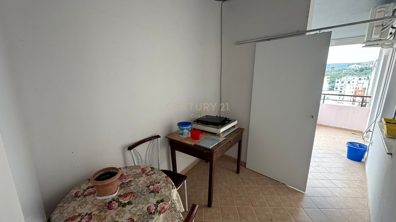 2+1 apartment for rent in Vlora – at Conadi, Ismail Qemali Boulevard