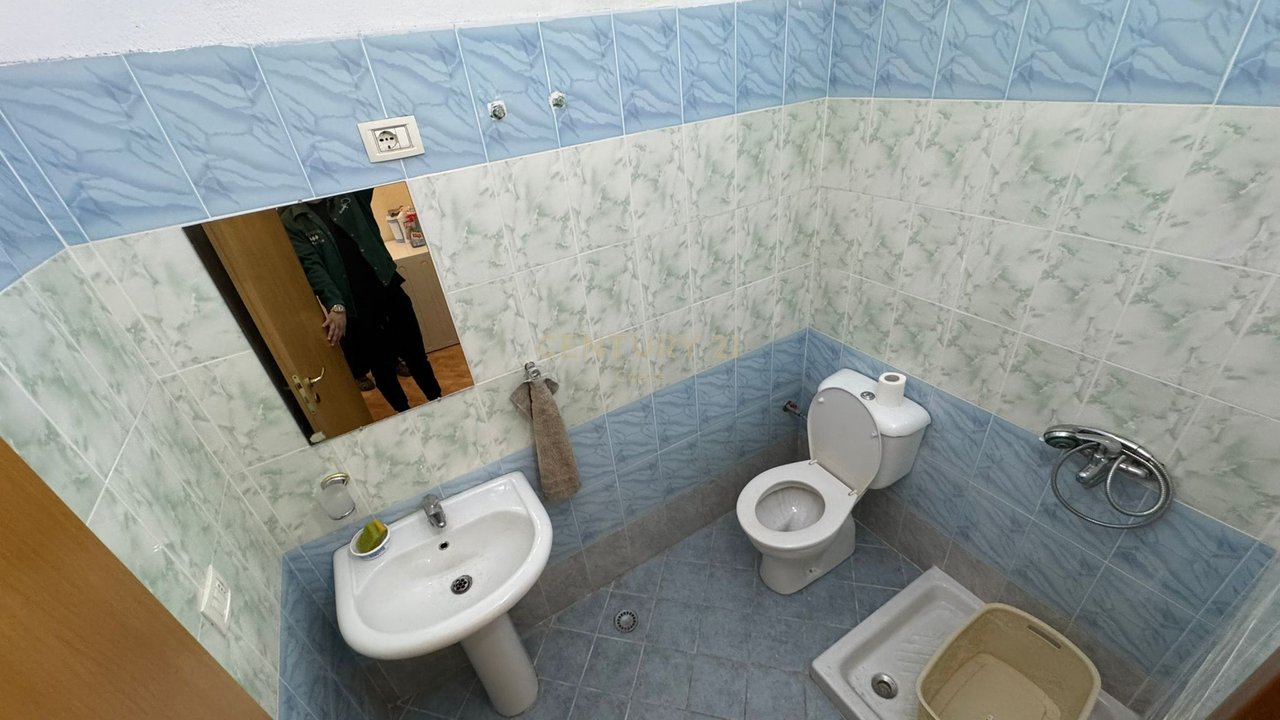 2+1 apartment for rent in Vlora – at Conadi, Ismail Qemali Boulevard