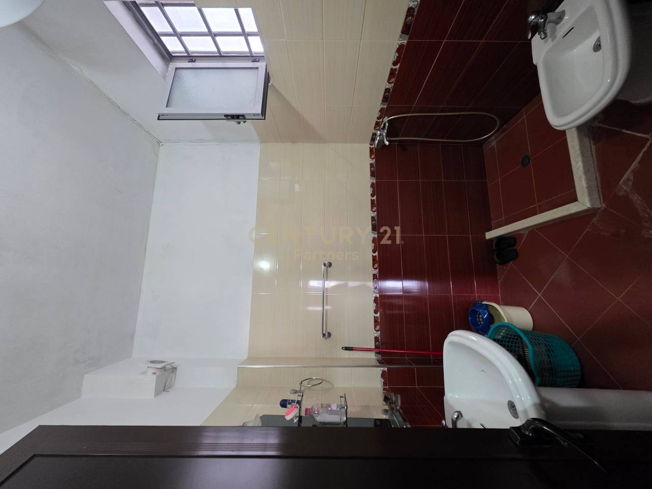 Apartament 2+1 Për Shitje në Vasil Shanto, Tiranë