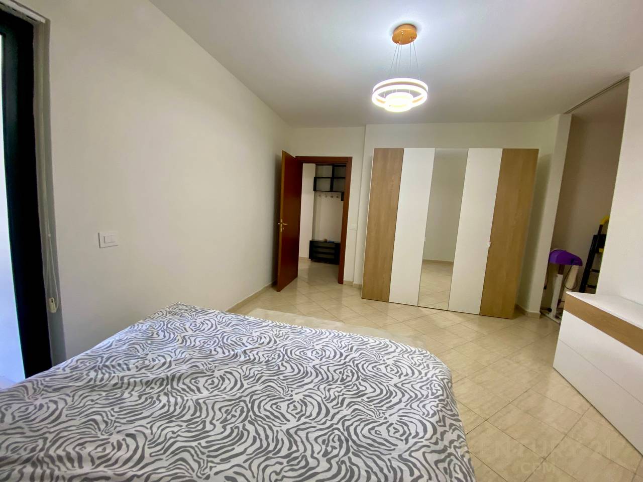 IN THE AREA OF THE PARIS MUNICIPALITY, WE RENT A 2+1+2 APARTMENT