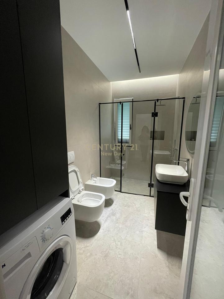 JEPET ME QIRA APARTAMENT 1+1 ME OBORR + PISHINE NE ARAPAJ!