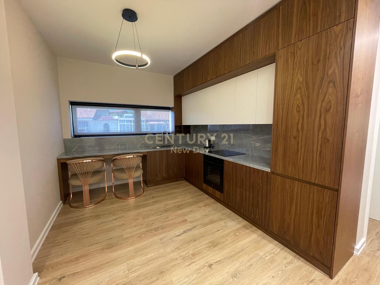 JEPET ME QIRA APARTAMENT 1+1 ME OBORR + PISHINE NE ARAPAJ!