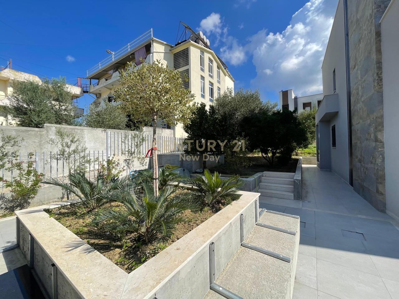JEPET ME QIRA APARTAMENT 1+1 ME OBORR + PISHINE NE ARAPAJ!