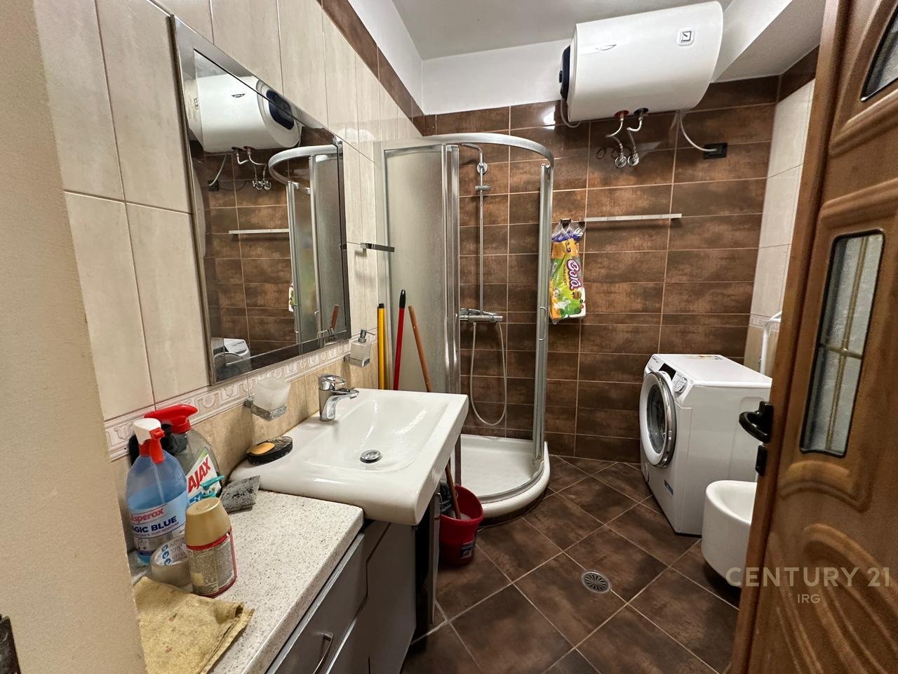 Apartament 2+1 per qera tek Rruga Bill Klinton!
