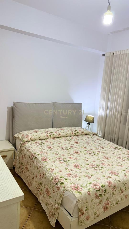 Apartment for rent 3+1+2 + storage + veranda in Vlore