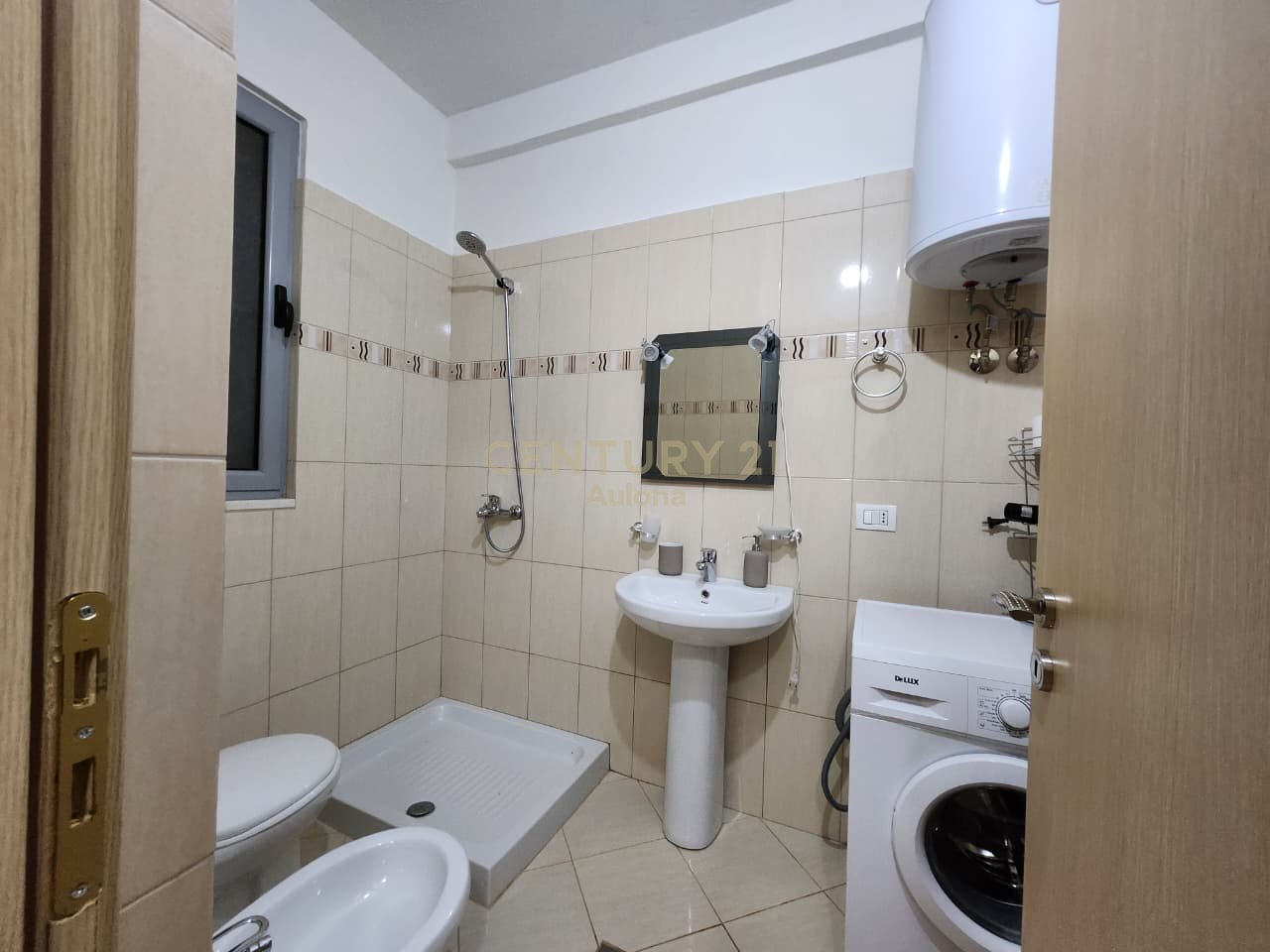 1+1 APARTMENT FOR SALE NEAR GOVERNMENT VILLAS