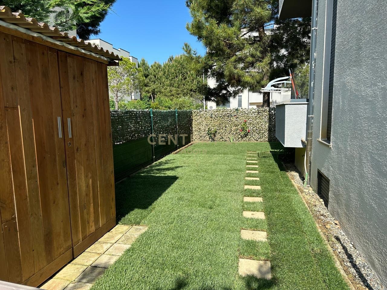Apartament 1+1 me Oborr privat & 2 Poste Parkimi | Vala Mar, Hamallaj