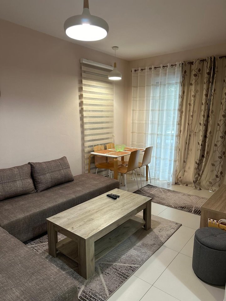 Apartament 1+1 me Oborr privat & 2 Poste Parkimi | Vala Mar, Hamallaj