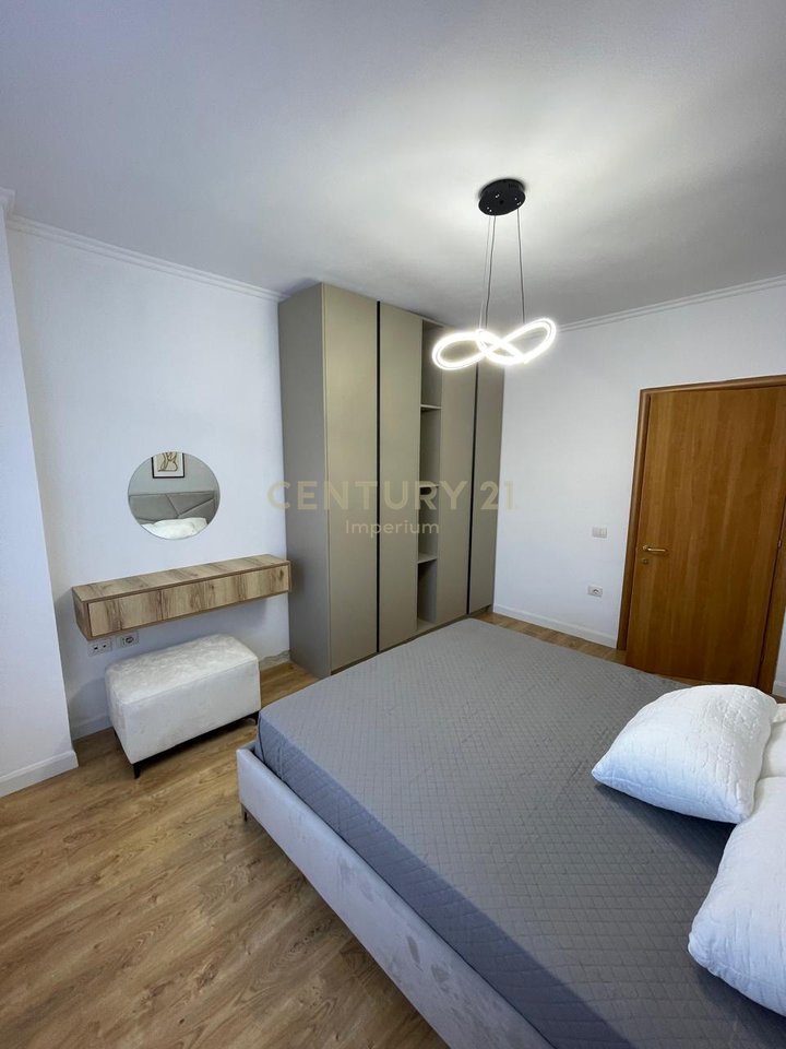 Jepet per shitje apartament 1+1 në Astir!