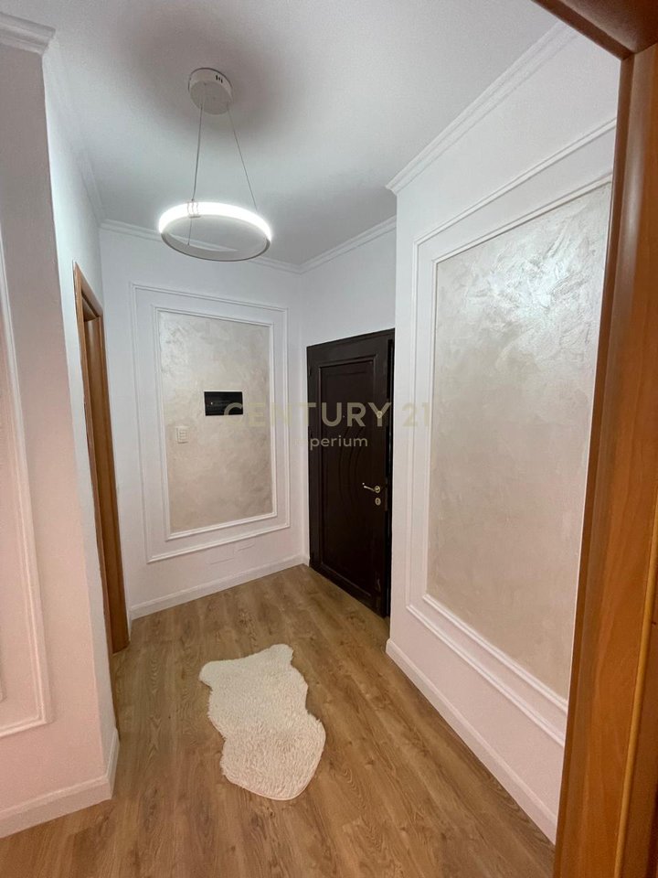 Jepet per shitje apartament 1+1 në Astir!