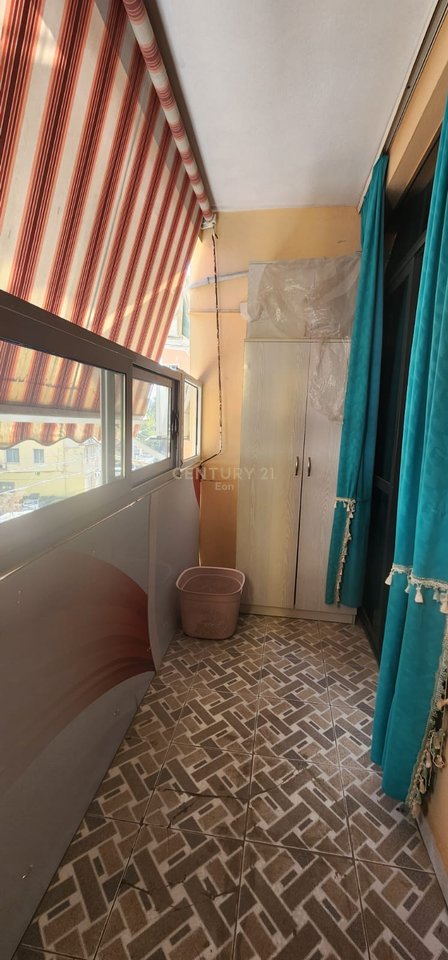 APARTMENT 3+1+2 FOR SALE IN THE BEACH AREA!