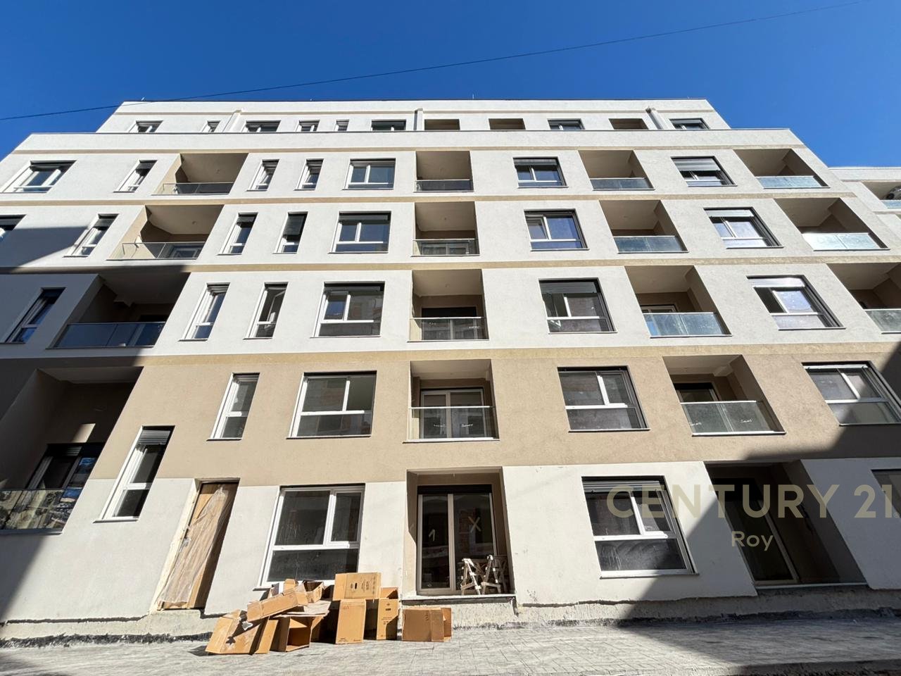 SHITET DUPLEX NE GOLEM! NDERTIM I RI,LOKACION AFER DETIT!