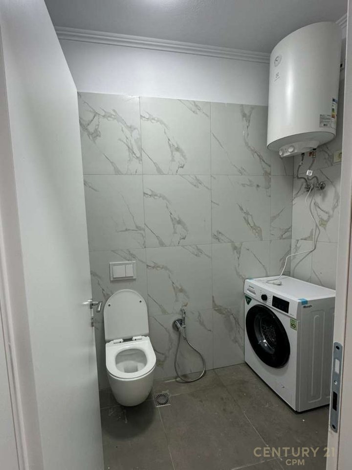 APARTAMENT 2+1+POST PARKIMI ME QIRA TEK GOLDEN TOWER RESIDENCE !