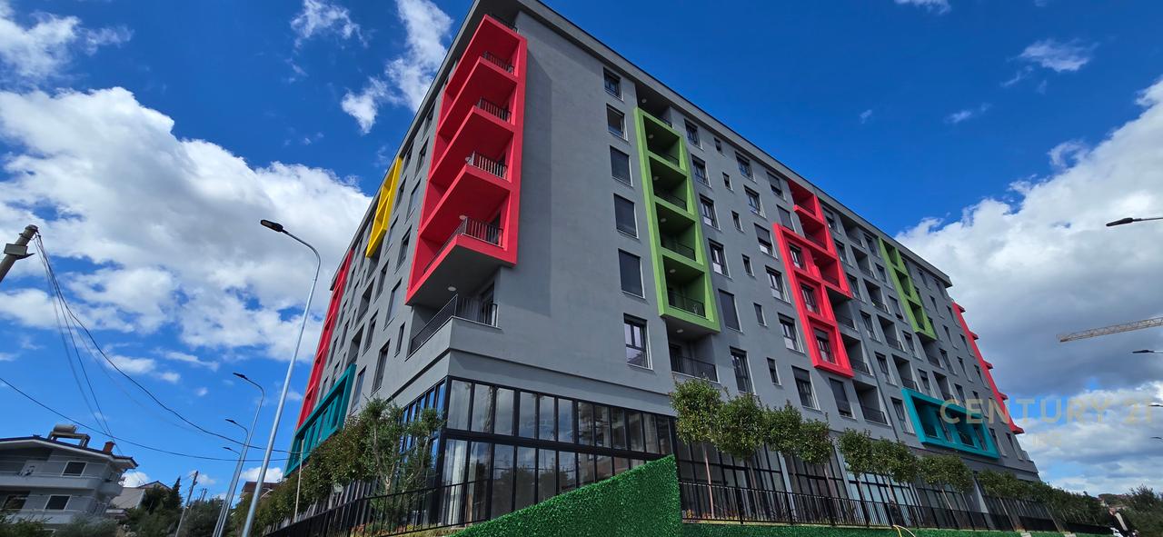 APARTAMENT 1+1 NE UNAZEN E RE PASKUQAN!