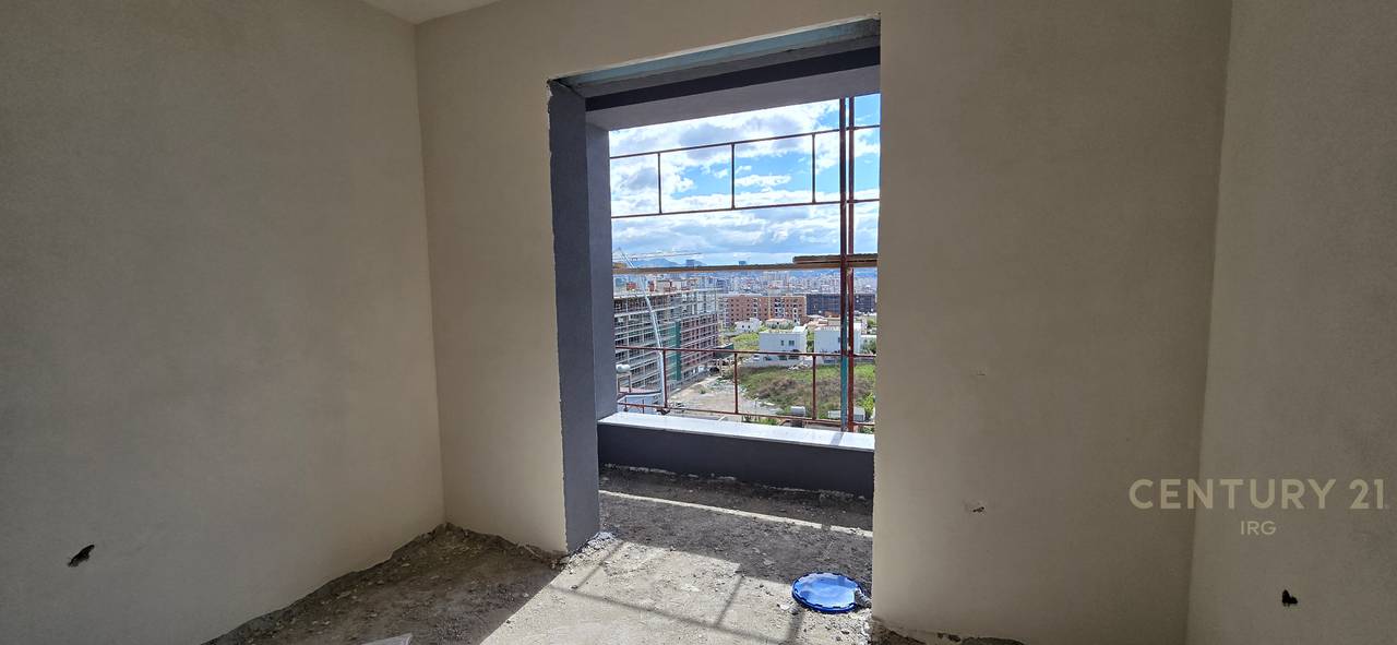 APARTAMENT 1+1 NE UNAZEN E RE PASKUQAN!