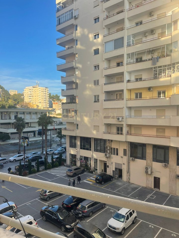 SHITET APARTAMENT 1+1 NE VOLLGA, ( jo pamje deti ) !!