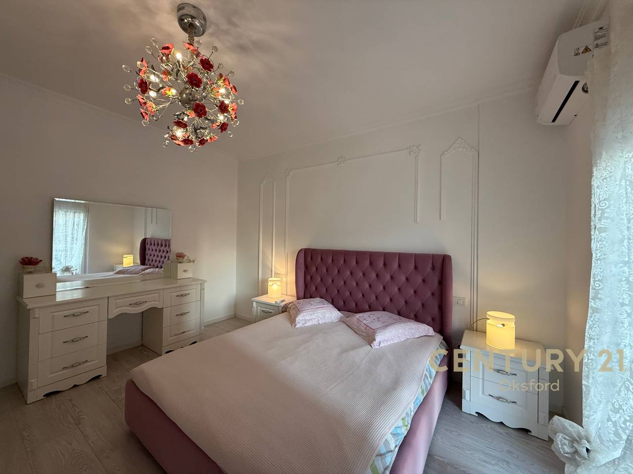 Japim me qira apartament modern 3+1+2, tek Ambasada Amerikane!