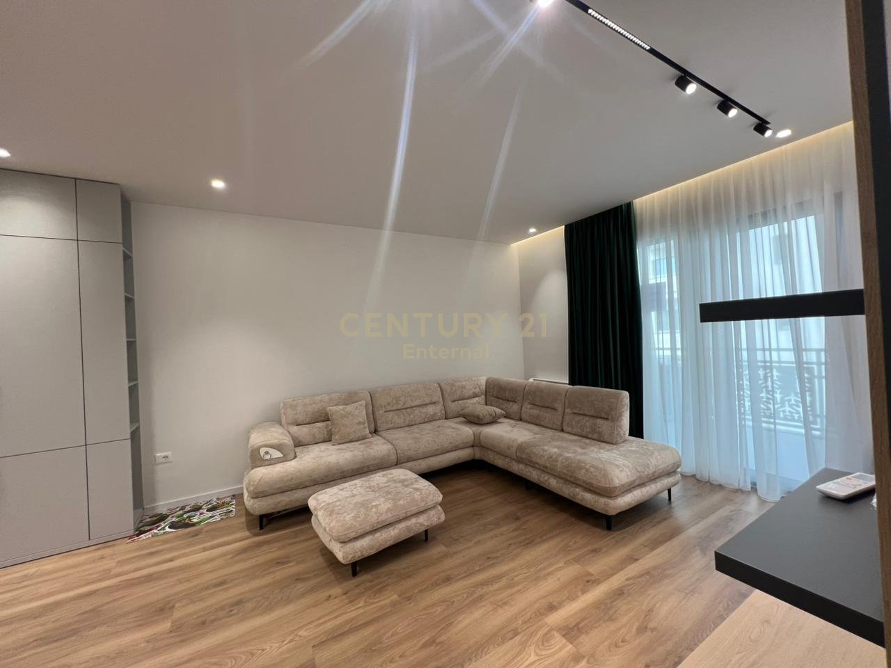 Apartment 2+1 for sale at Aviation Field