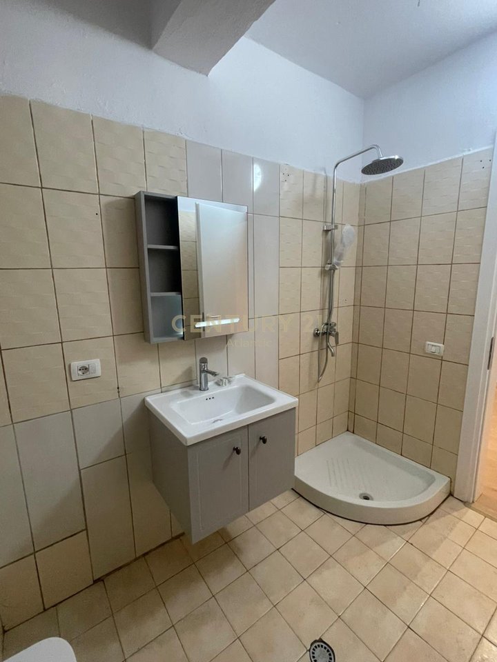 SHITET APARTAMENT 1+1 PLAZH HEKURUDHA !