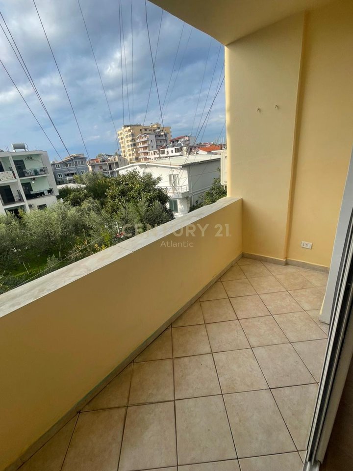 SHITET APARTAMENT 1+1 PLAZH HEKURUDHA !